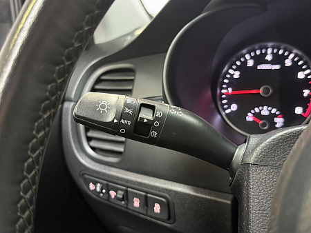 Kia Rio X-Line 1.6 AT (123 л.с.) 2020
