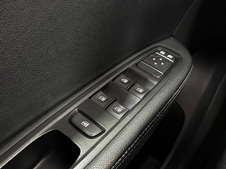 Renault Arkana 1.6 MT (114 л.с.) 2021