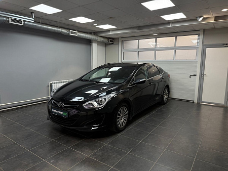 Hyundai i40 1.6 GDI MT (135 л.с.) 2014