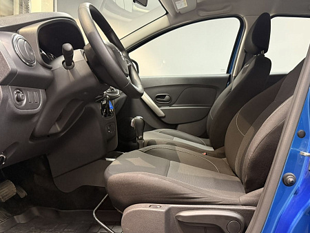 Renault Sandero Stepway 1.6 AT (102 л.с.) 2019