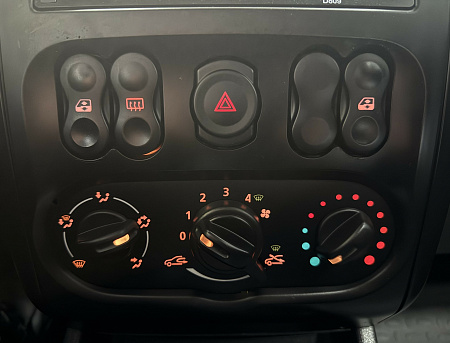 Nissan Almera 1.6 MT (102 л.с.) 2014