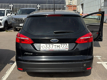 Ford Focus 1.6 PowerShift (125 л.с.) 2016
