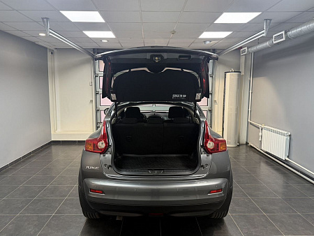 Nissan Juke 1.6 4WD CVT (190 л.с.) 2011