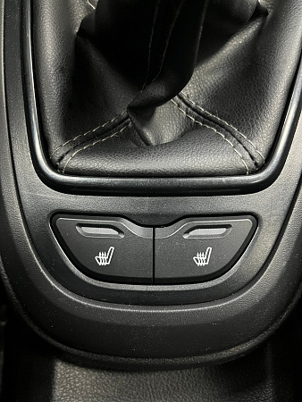 ВАЗ (LADA) Vesta 1.6 MT (106 л.с.) 2018