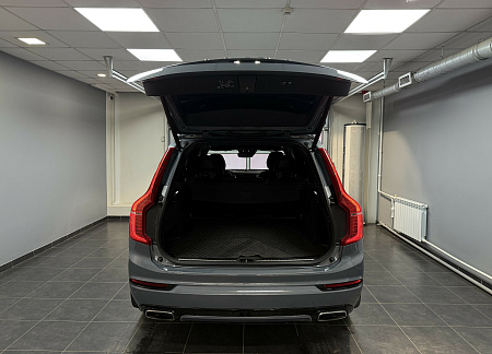 Volvo XC90 2.0 T5 4WD AT (249 л.с.) 5 мест 2019