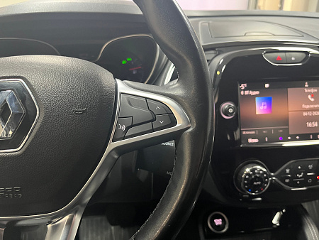Renault Kaptur 1.3 TCe CVT (150 л.с.) 2021