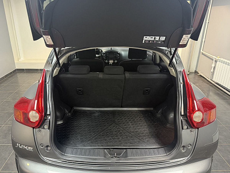 Nissan Juke 1.6 4WD CVT (190 л.с.) 2011