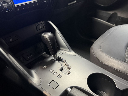 Hyundai ix35 2.0 4WD AT (150 л.с.) 2012