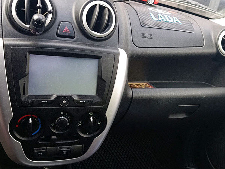 ВАЗ (LADA) Granta 1.6 AT (98 л.с.) 2012