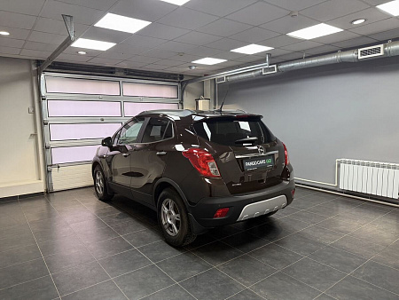 Opel Mokka 1.8 MT (140 л.с.) 2013