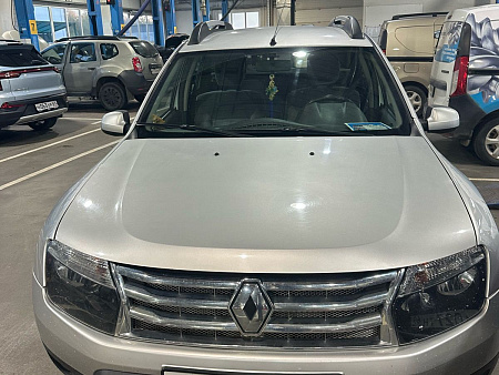 Renault Duster 2.0 4WD MT (135 л.с.) 2012