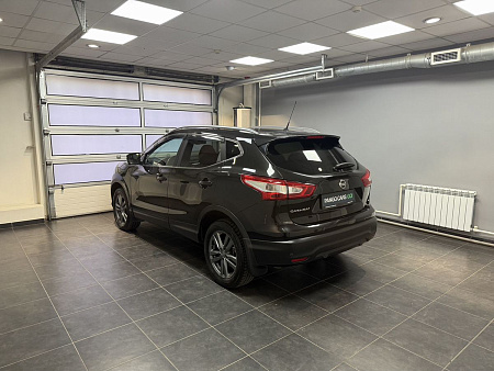 Nissan Qashqai 2.0 4WD CVT (144 л.с.) 2014