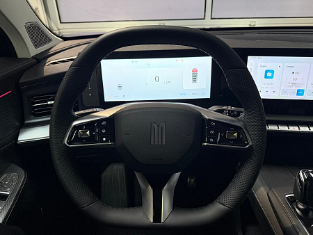 Москвич M90 2026