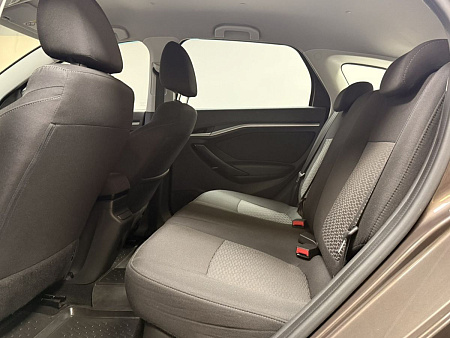 ВАЗ (LADA) Vesta 1.6 MT (106 л.с.) 2021
