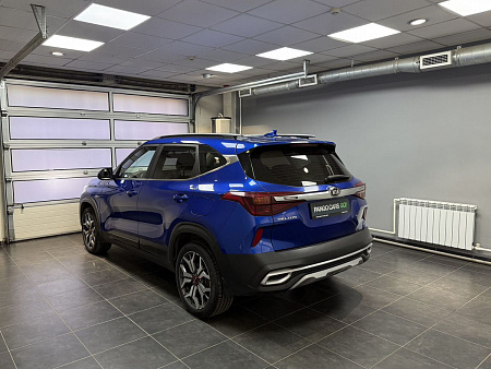 Kia Seltos 2.0 4WD CVT (149 л.с.) 2021