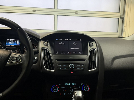 Ford Focus 1.6 PowerShift (125 л.с.) 2019