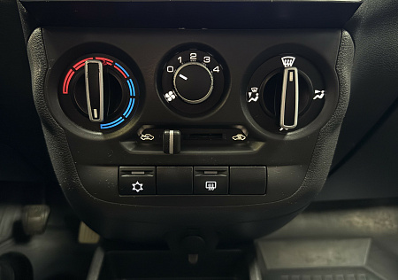 ВАЗ (LADA) Granta 1.6 MT (90 л.с.) 2023