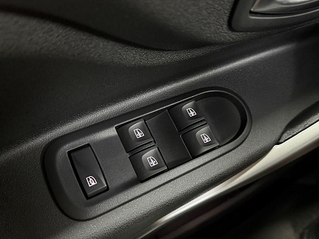 ВАЗ (LADA) XRAY Cross 1.6 CVT (113 л.с.) 2021