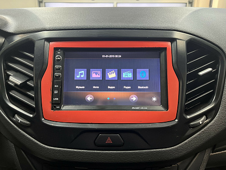 ВАЗ (LADA) Vesta 1.6 MT (106 л.с.) 2018