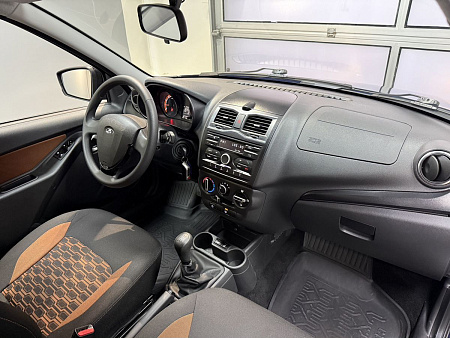 ВАЗ (LADA) Granta Cross 1.6 MT (106 л.с.) 2025