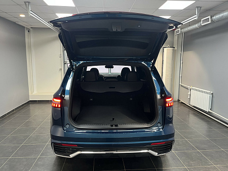 Geely Monjaro 2.0 4WD AT (238 л.с.) 2023