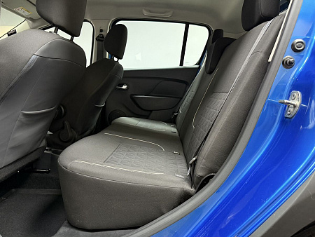 Renault Sandero Stepway 1.6 CVT (113 л.с.) 2019