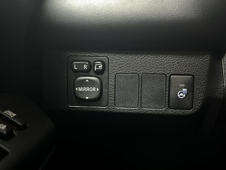 Toyota RAV4 2.0 CVT (146 л.с.) 2017