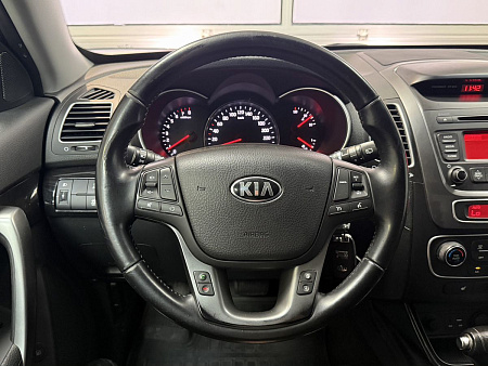 Kia Sorento 2.4 4WD AT (175 л.с.) 2019
