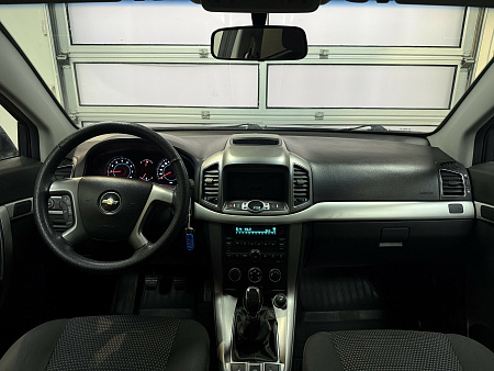 Chevrolet Captiva 2.4 4WD MT (167 л.с.) 2012