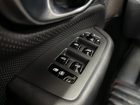 Volvo XC90 2.0 T5 4WD AT (249 л.с.) 5 мест 2019