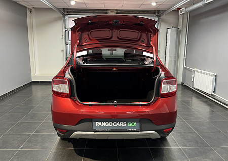 Renault Logan Stepway 1.6 MT (82 л.с.) 2019