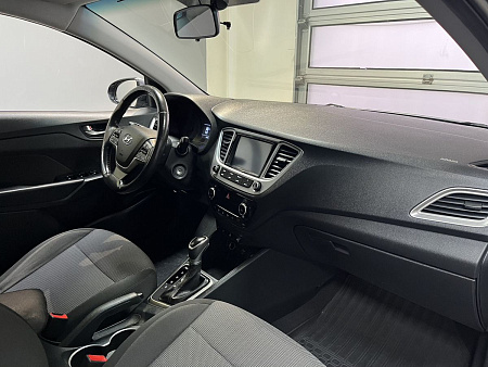 Hyundai Solaris 1.6 AT (123 л.с.) 2019