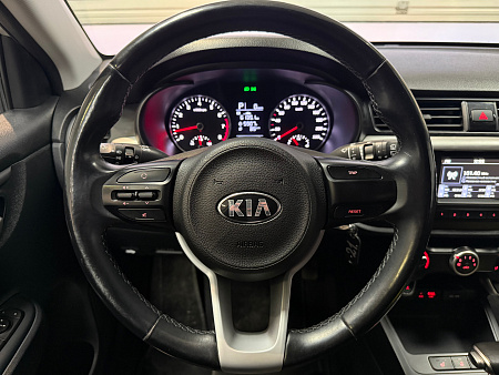 KIA Rio X-Line 1.6 AT (123 л.с.) 2018