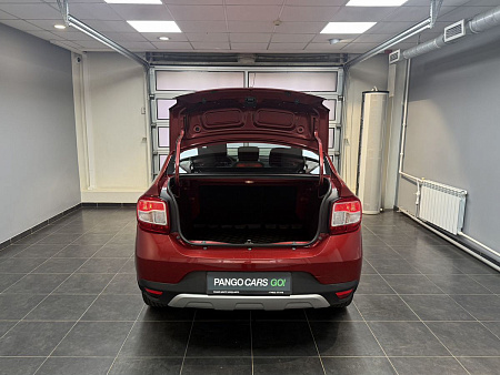 Renault Logan Stepway 1.6 MT (82 л.с.) 2019