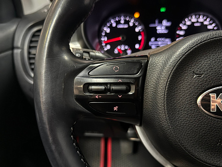 KIA Rio X-Line 1.6 MT (123 л.с.) 2018
