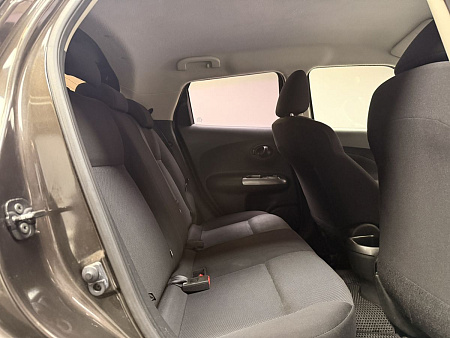Nissan Juke 1.6 MT (94 л.с.) 2013