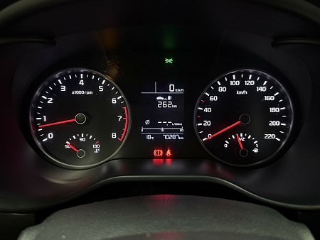 KIA Rio X-Line 1.6 MT (123 л.с.) 2018