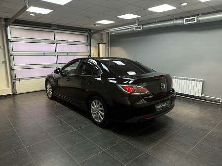 Mazda 6 1.8 MT (120 л.с.) 2011