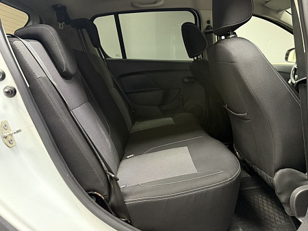 Renault Sandero Stepway 1.6 MT (113 л.с.) 2021