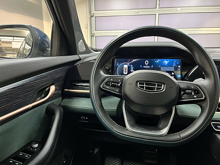 Geely Monjaro 2.0 4WD AT (238 л.с.) 2023