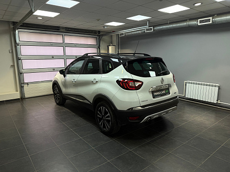 Renault Kaptur 2.0 4WD AT (143 л.с.) 2017
