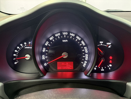 Kia Sportage 2.0 MT (150 л.с.) 2015