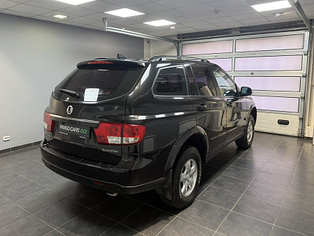 SsangYong Kyron 2.3 4WD MT (150 л.с.) 2012