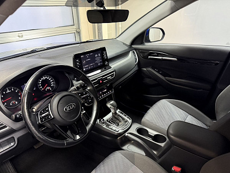 Kia Seltos 2.0 4WD CVT (149 л.с.) 2021