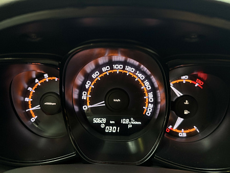 ВАЗ (LADA) Vesta 1.6 CVT (113 л.с.) 2020