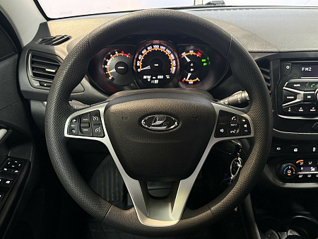 ВАЗ (LADA) Vesta 1.6 MT (106 л.с.) 2022
