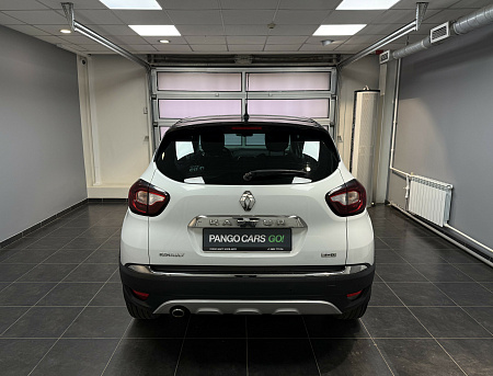 Renault Kaptur 2.0 4WD MT (143 л.с.) 2017