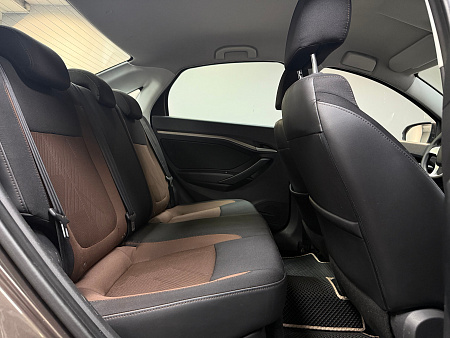 ВАЗ (LADA) Vesta 1.6 MT (106 л.с.) 2016