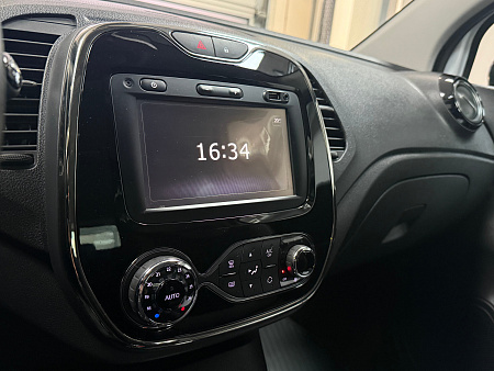 Renault Kaptur 2.0 4WD MT (143 л.с.) 2018