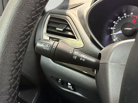 ВАЗ (LADA) Vesta 1.6 MT (106 л.с.) 2016